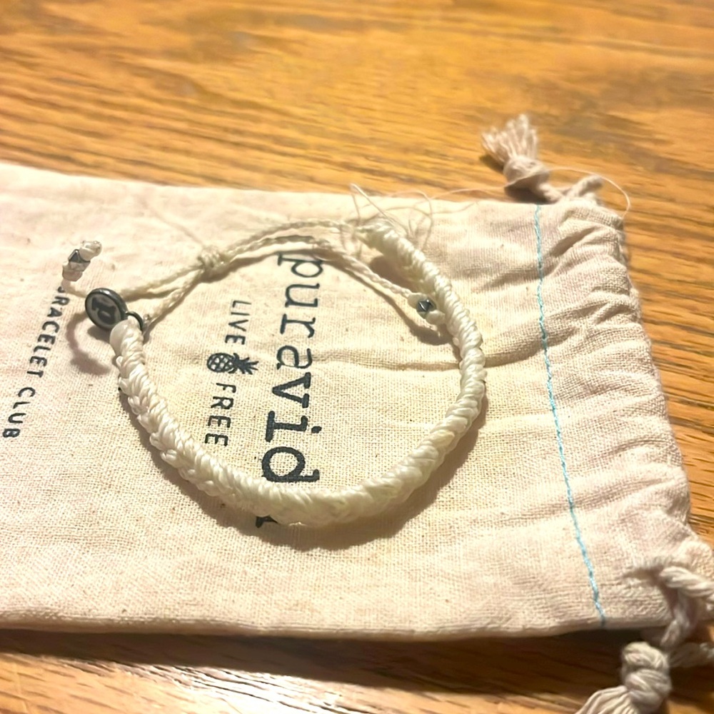 Pura Vida white braid bracelet
